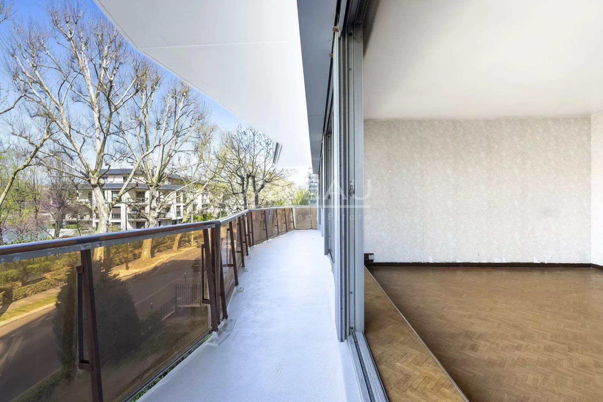 Neuilly / Île de la Jatte - Family apartment - Unobstructed view