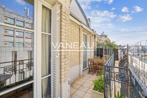 Paris 17/Poncelet/7 rooms/140,10m² Carrez/Balcony-terrace