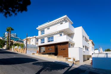 Mesmerizing 2-Bedroom Penthouse in Germasogeia, Limassol