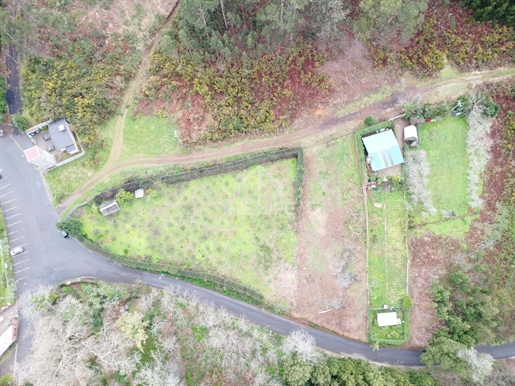 Terreno com 2.398m2 para venda no Arco da Calheta, Calheta, Ilha da Madeira