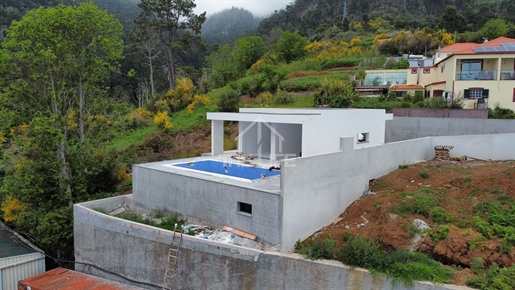 Villa de 2 chambres avec piscine et vue panoramique à Calheta, île de Madère