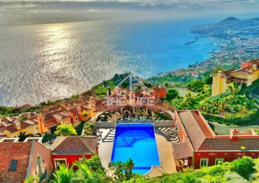 1 bedroom apartment for sale with sea view in Funchal, Madeira Island