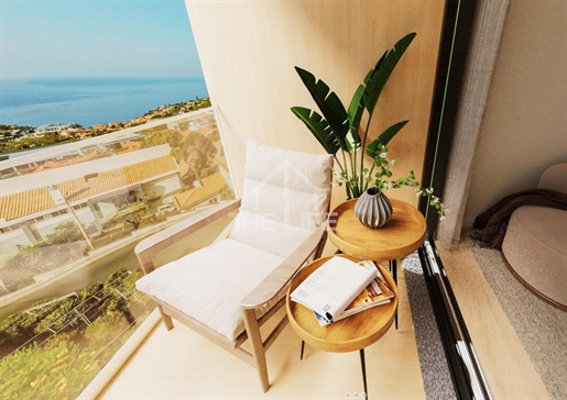 1 slaapkamer appartement met balkon, zwembad en zeezicht te koop in São Martinho, Funchal, Madeira 