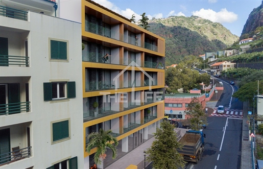 1 bedroom apartment for sale near the sea and services in Ribeira Brava, Madeira Island