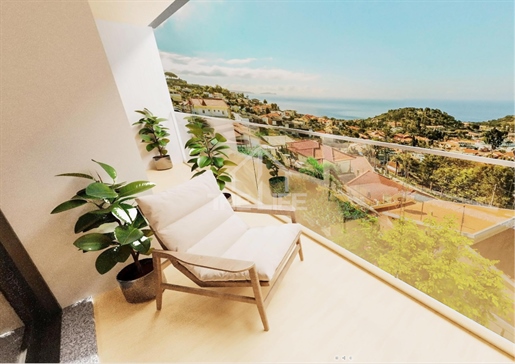 Ático T2 con barbacoa en el balcón y fantásticas vistas de 180º en venta - Isla de Madeira