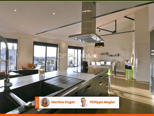 Prestigeträchtige Wohnung, 181m2 mit Terrasse und freiem Blick, Herz der Stadt in Moulins