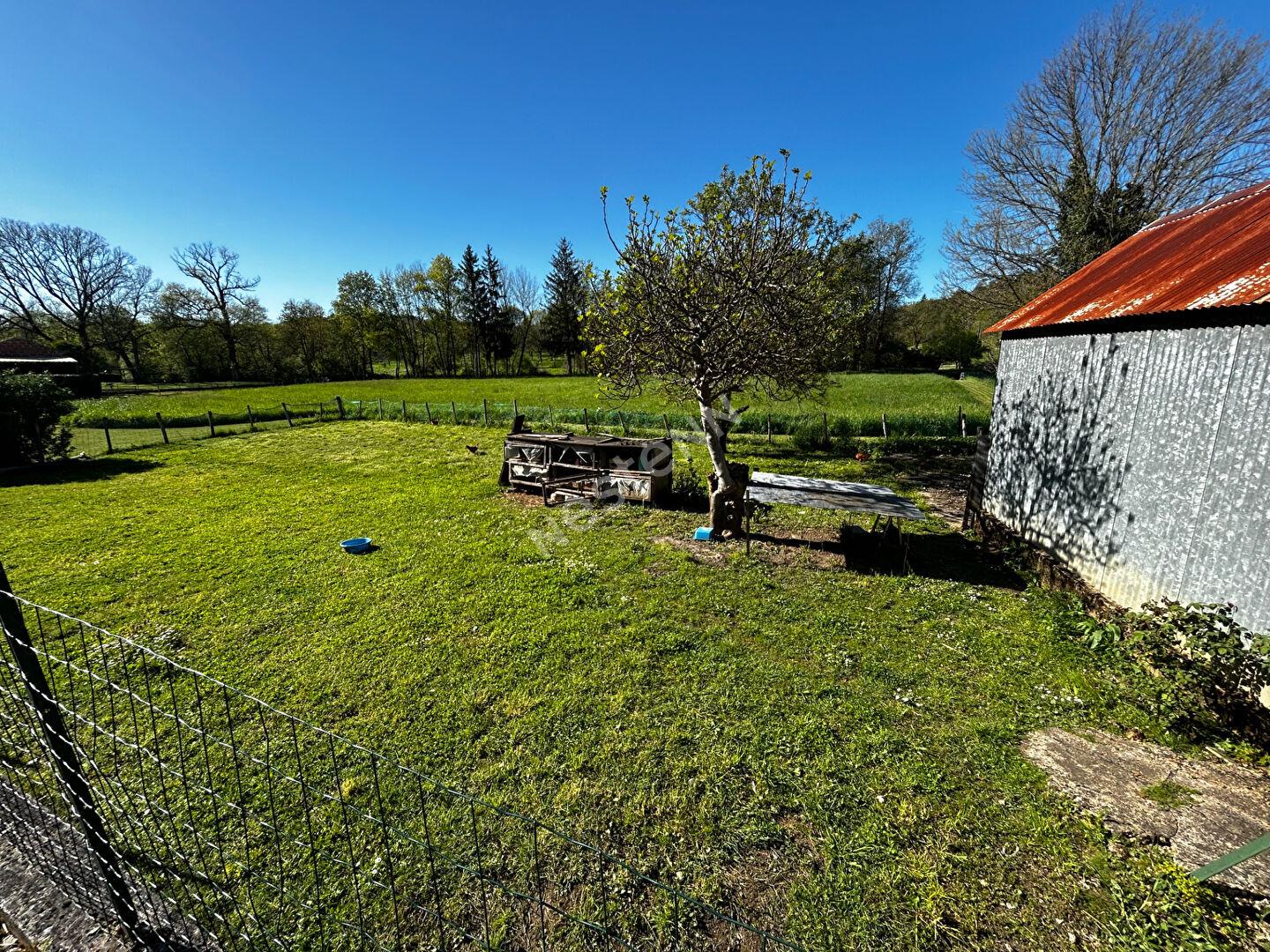 Stone Village House Near Brantôme - Ideal Investment (to renovate)