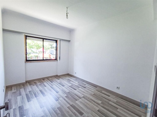 Apartamento T6 em Lisboa de 182,00 m²