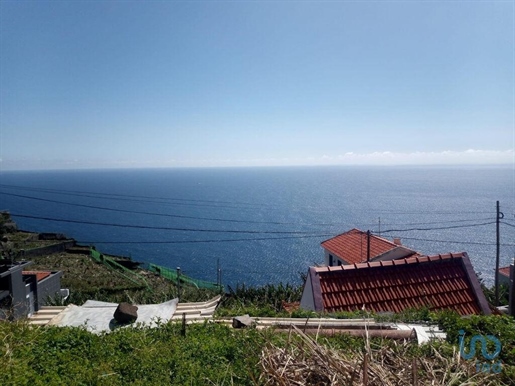 Casa / Villa T2 em Ribeira Brava de 68,00 m²