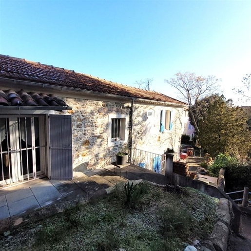 Stone house with three bedrooms and an office in Alès