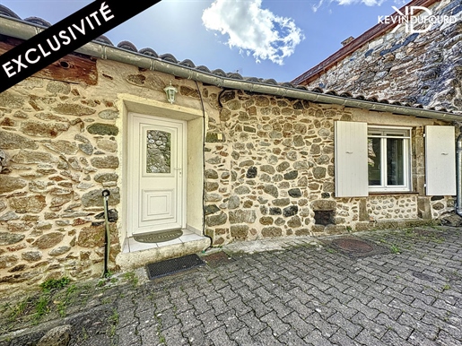 Appartement van 36 m² met grond van 1959m² in Vals les Bains