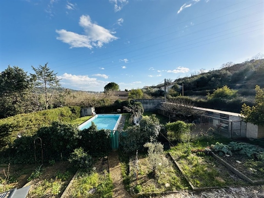 House for sale in St Martin de Valgalgues with swimming pool
