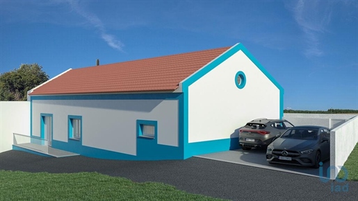Huis met 3 Kamers in Leiria met 158,00 m²
