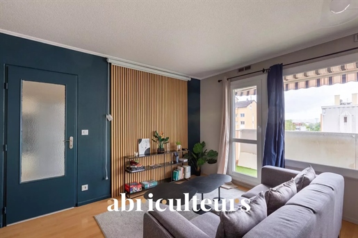 4-kamer appartement in zeer goede staat met balkon - 89m² - Lyon (69008)