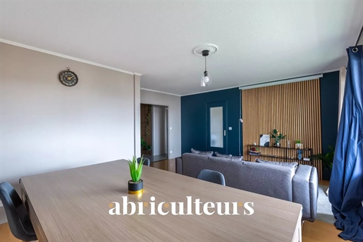 4 room apartment in very good condition with balcony - 89m² - Lyon (69008)