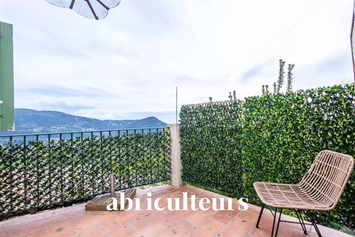 4-room terraced house of 89 m2 with detached garden in Nice