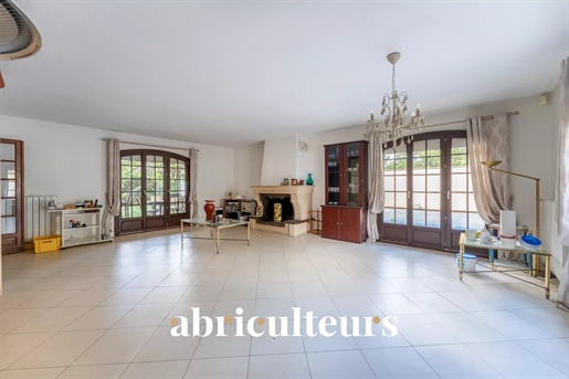 House 5 rooms of 150 m2 for sale in Bruges - Ideal for families