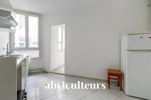 Paris 20Eme/ Saint Fargeau- Apartment- 2 Rooms- 1 Bedroom- 32 Sqm- 245 000 €