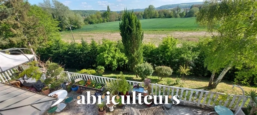 Magnificent property of 230m2 on a plot of approximately 2900m2 - Saint-Aulde