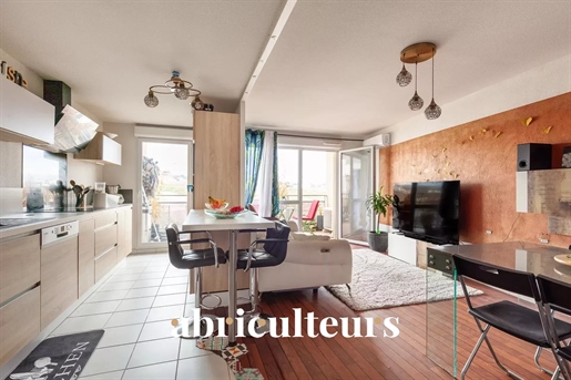 Marseille 15 Eme - Apartment - 3 Rooms - 2 Bedrooms - 63 Sqm - 165 000€