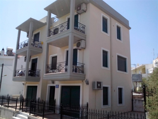 (For Sale) Residential Building || Lesvos/Mytilini - 300 Sq.m, 6 Bedrooms, 380.000€