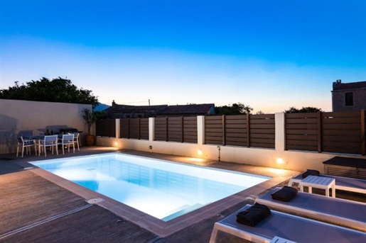 (For Sale) Residential Villa || Rethymno/Nikiforos Fokas - 180 Sq.m, 4 Bedrooms, 370.000€