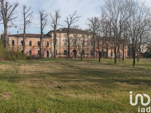 Einfamilienhaus / Villa 2533 m² - 10 Zimmer - Castel d'Ario