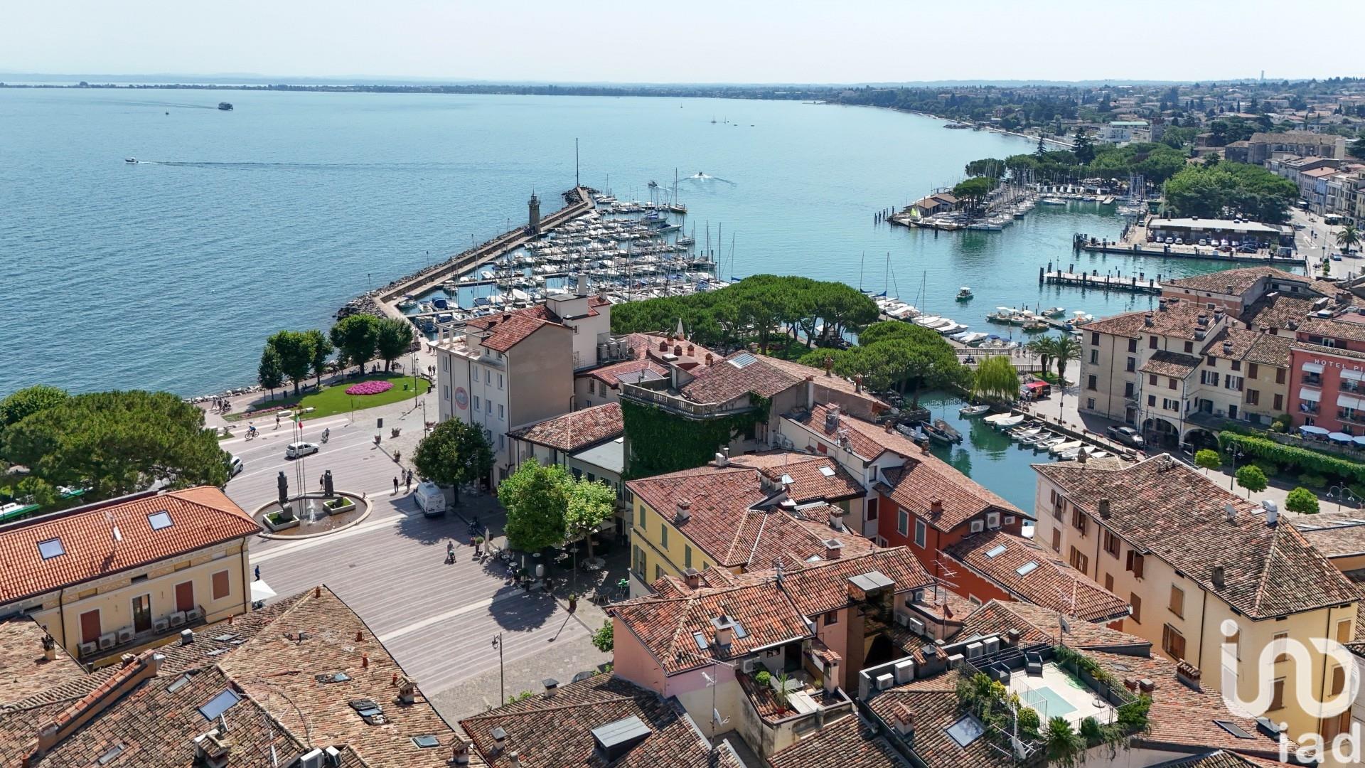 Sale Apartment 62 m² - 1 bedroom