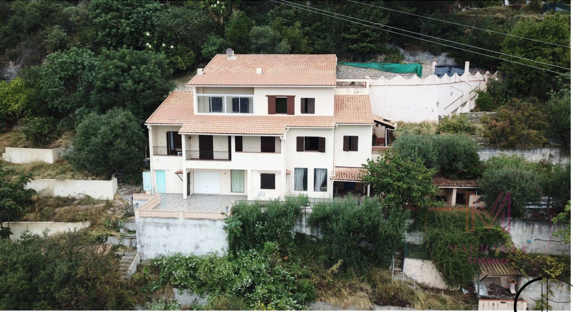 Compra: Vivenda (06320)