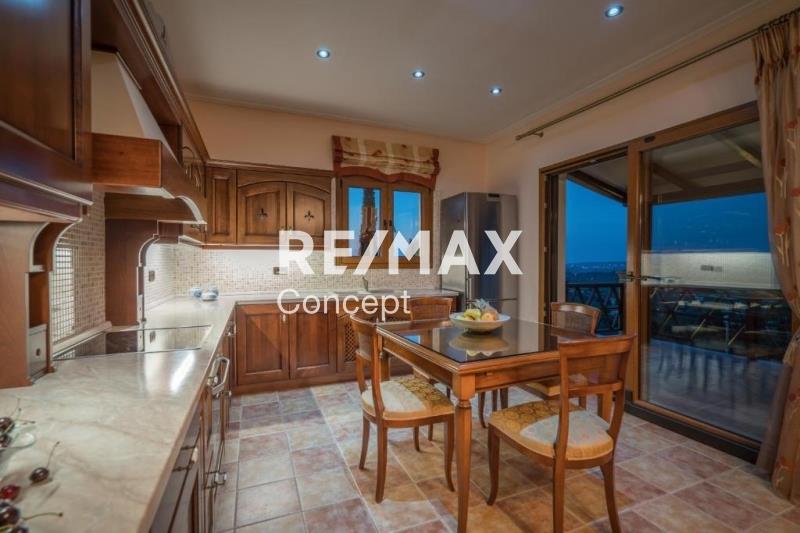 Villa, 244 sq, for sale