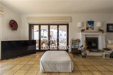 Villa in Carvoeiro with Stunning Sea and Countryside Views