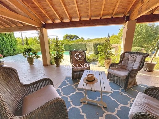 Villa tradizionale con vista dominante 2.000 m² di terreno con piscina