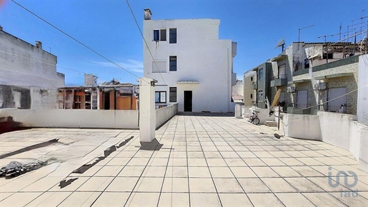 Apartment with 1 Rooms in Faro with 33,00 m²