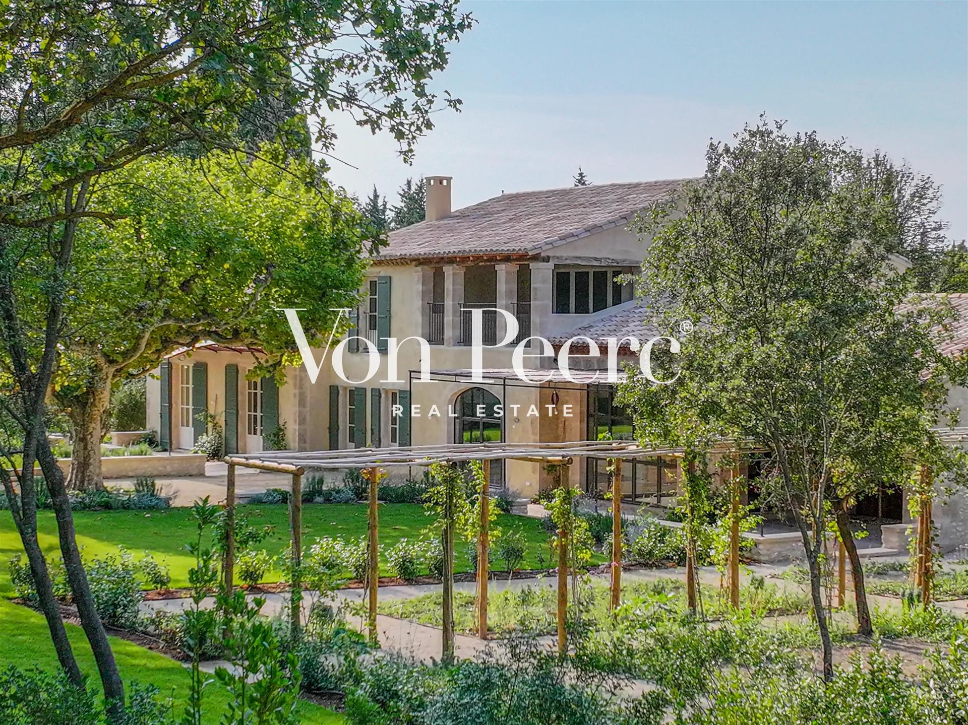 Superbe propriété à Eygalières