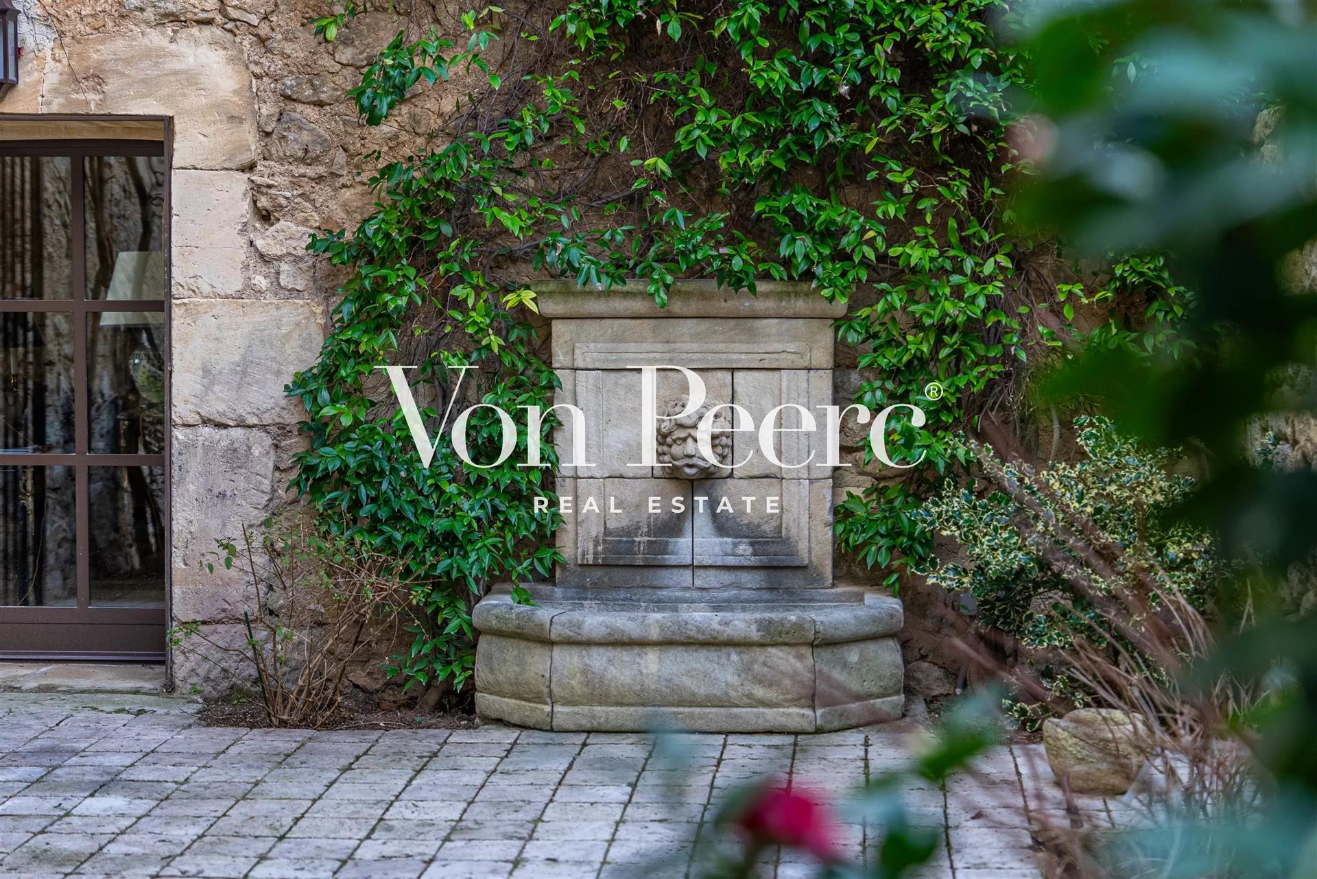 Superbe propriété de village
