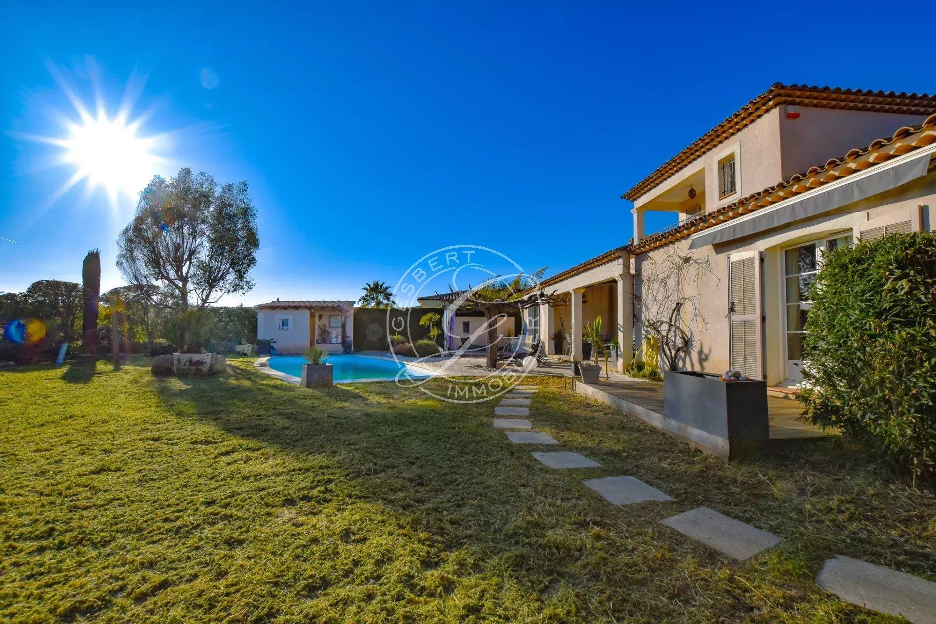 Compra: Vivenda (83300)