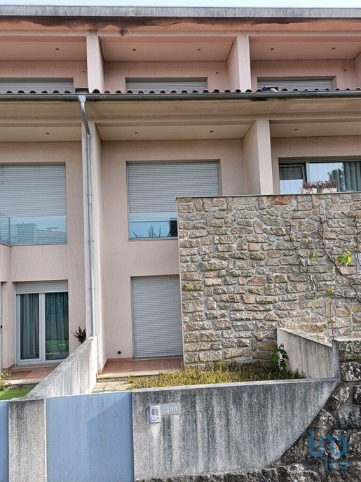 Casa en el Braga, Vila Nova de Famalicão