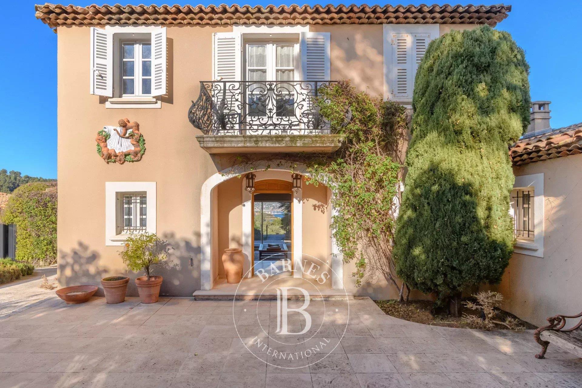 Maison à vendre, 300m², Bormes-les-Mimosas