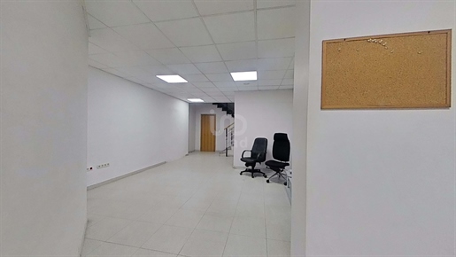 Sklep / lokal użytkowy 4 sypialnie - 112,00 m2