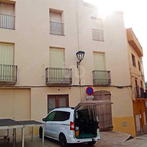 Edificio - 497.00 m2