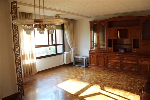 Apartamento 3 dormitorios - 90.00 m2