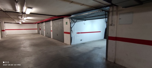 Parkplatz / Garage / Box - 22.00 m2