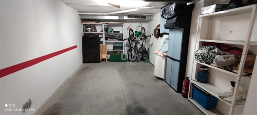 Parkeerplaats / garage / box - 22.00 m2