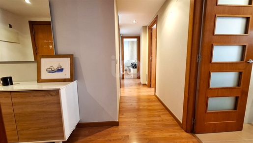 3-Zimmer-Wohnung - 110.00 m2