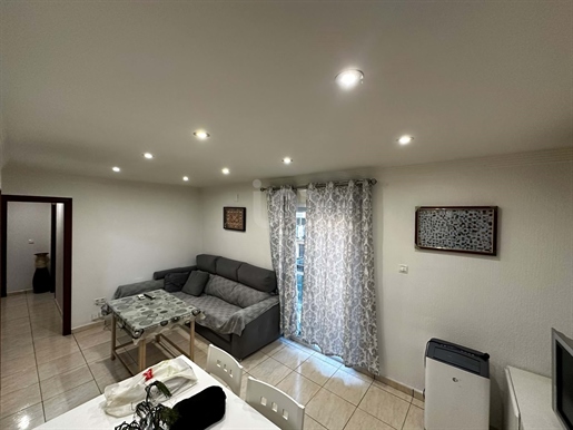 Lägenhet med 3 sovrum - 70,00 m2