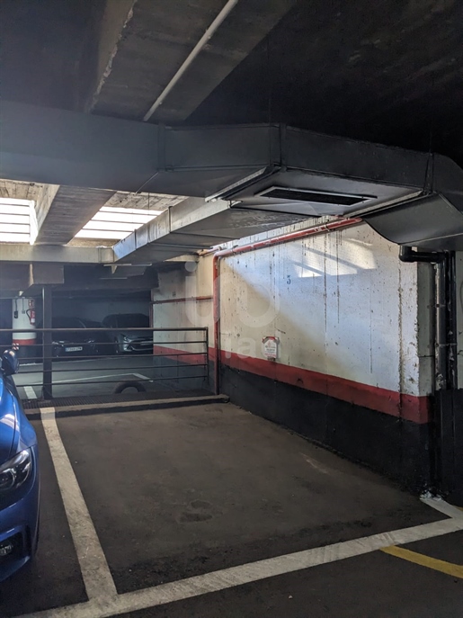 Parking / garage / box - 10.00 m2