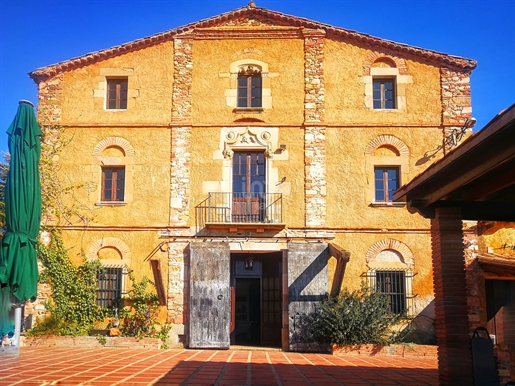 Αγορά : Επαγγελματικός χώρος (08415)