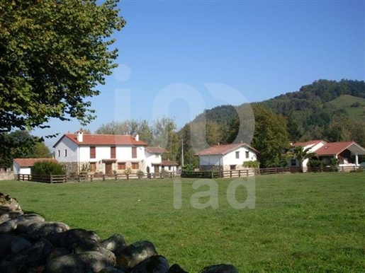 Chalet 8 chambres - 500.00 m2