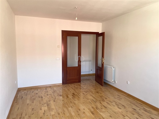 2-Zimmer-Wohnung - 91.00 m2
