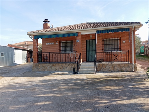 Casa 3 dormitorios - 93.00 m2